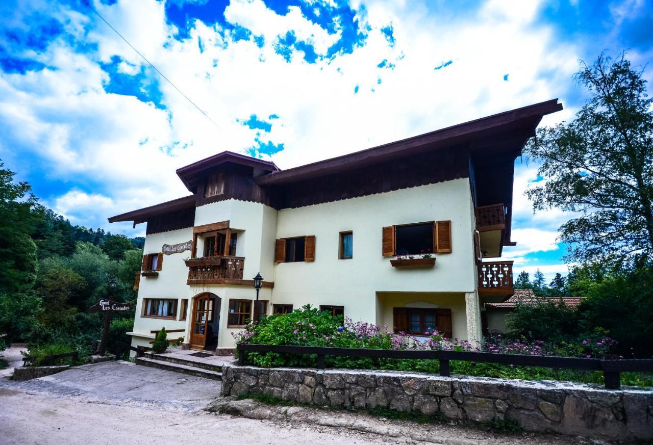 Hotel Las Cascadas La Cumbrecita Exterior foto